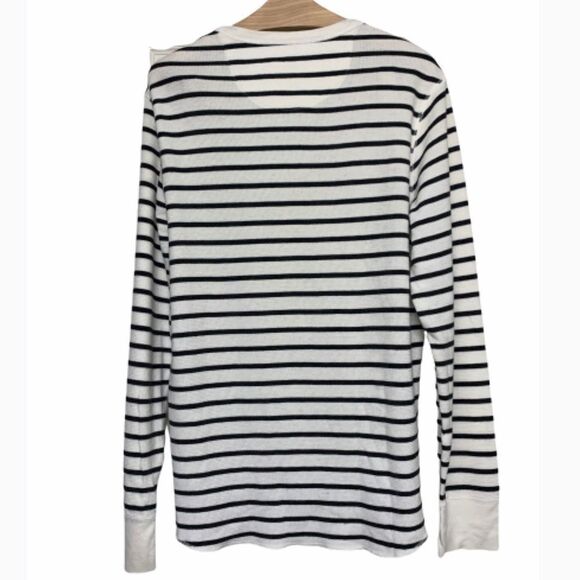 Gap Black & White Striped Thermal Tee - Long Sleeve Casual Top - Picture 2 of 3